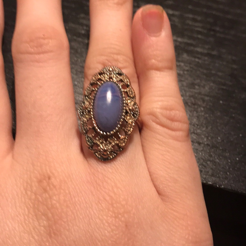 Assorted Rings - Picture 3 of 6